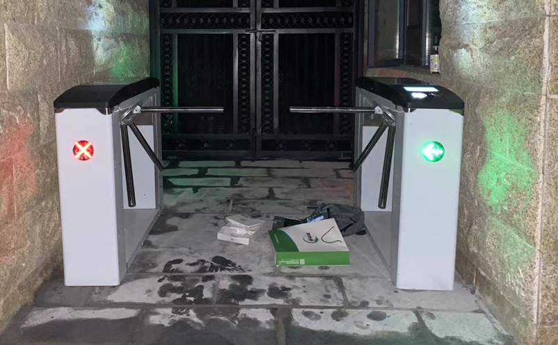 景区闸机票务系统：支持远程管理，景区多闸机统一控