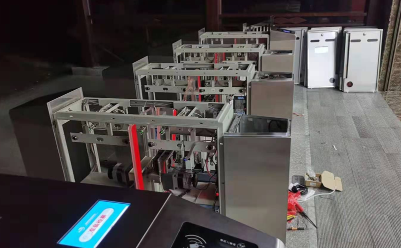 窗口售票系统如何兼顾游客排队和工作人员效率