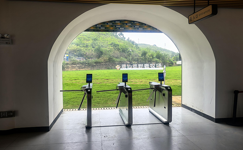 洞察游乐园消费密码:游乐场票务系统如何读懂游客行为